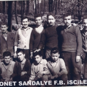 Yıl 1962, Sert Thonet sandalye fabrikası çalışanları...
